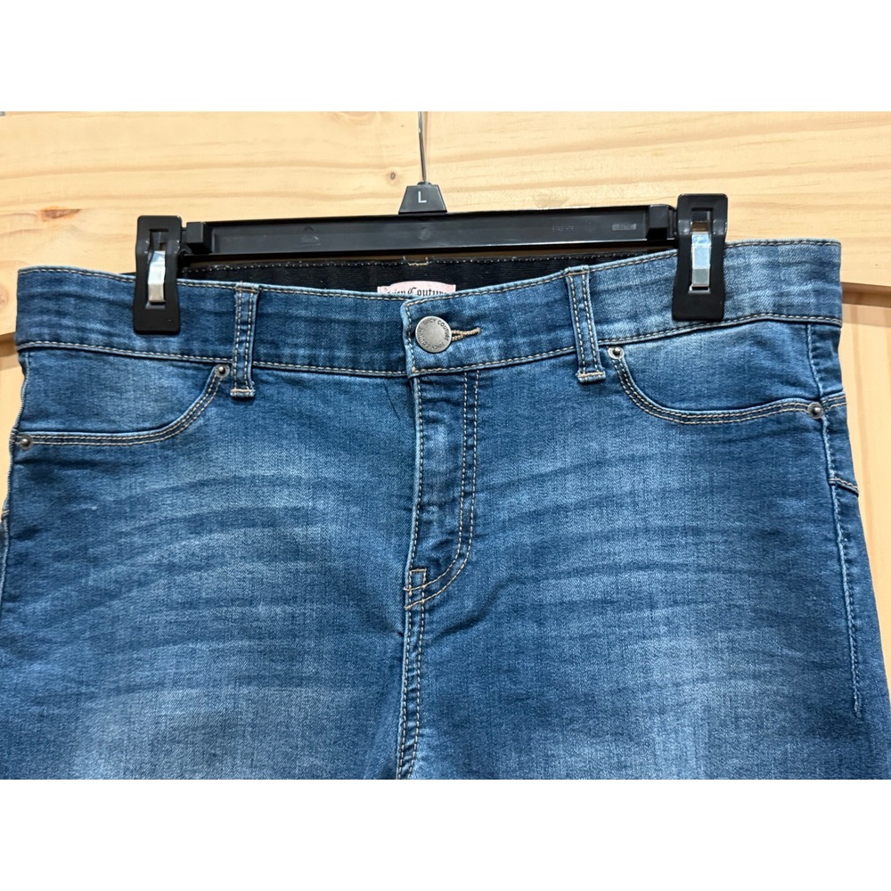 Juicy Couture Womens Size 12 Distressed Skinny Jeans Medium Wash Blue Denim - Picture 3 of 5